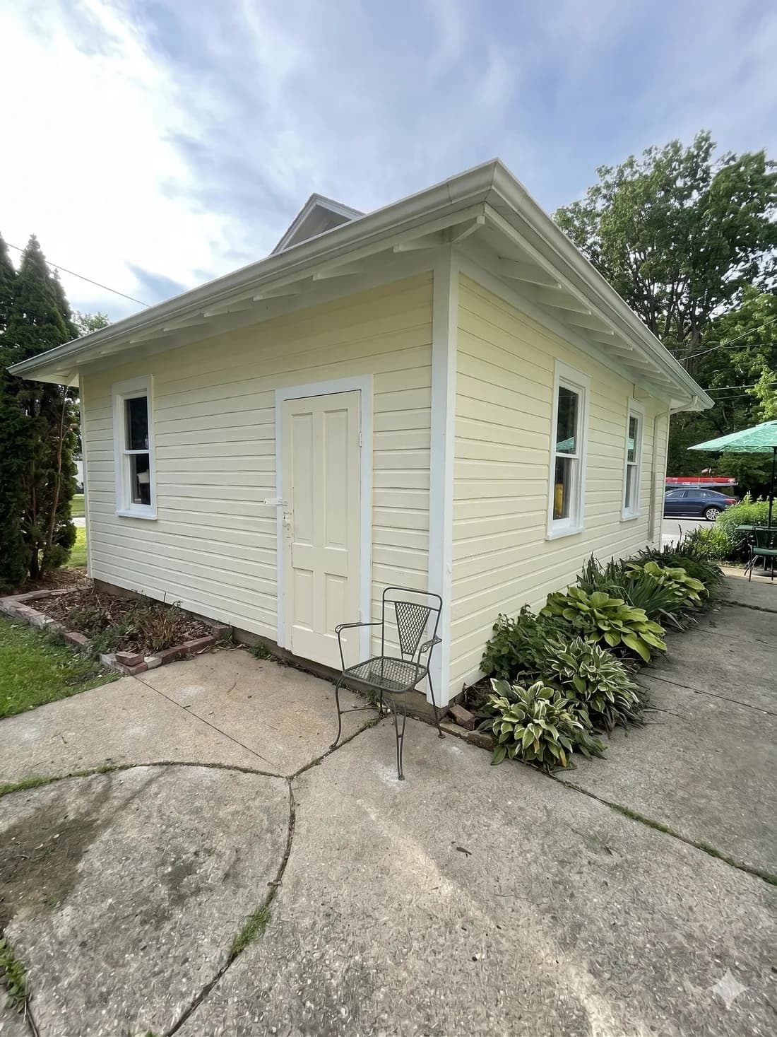 Freshly painted garage exterior with smooth, even coverage